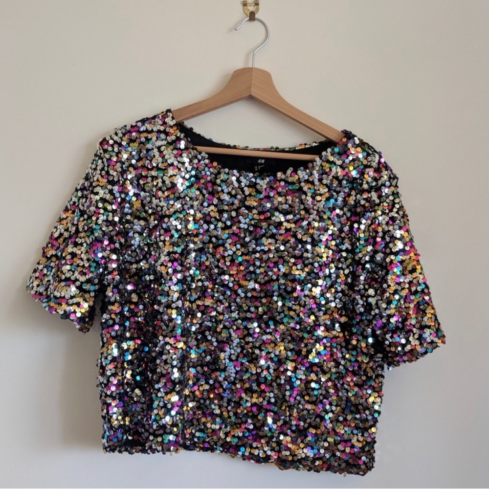 H&M Multi-Color Sequin Crop Top & Matching Skirt - image 5